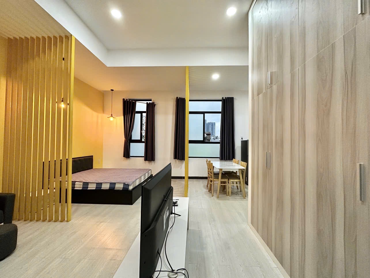 CĂN HỘ 1 PHÒNG NGỦ 1 PHÒNG KHÁCH Ở HUỲNH MẪN ĐẠT GIÁP QUẬN 1 ảnh 3