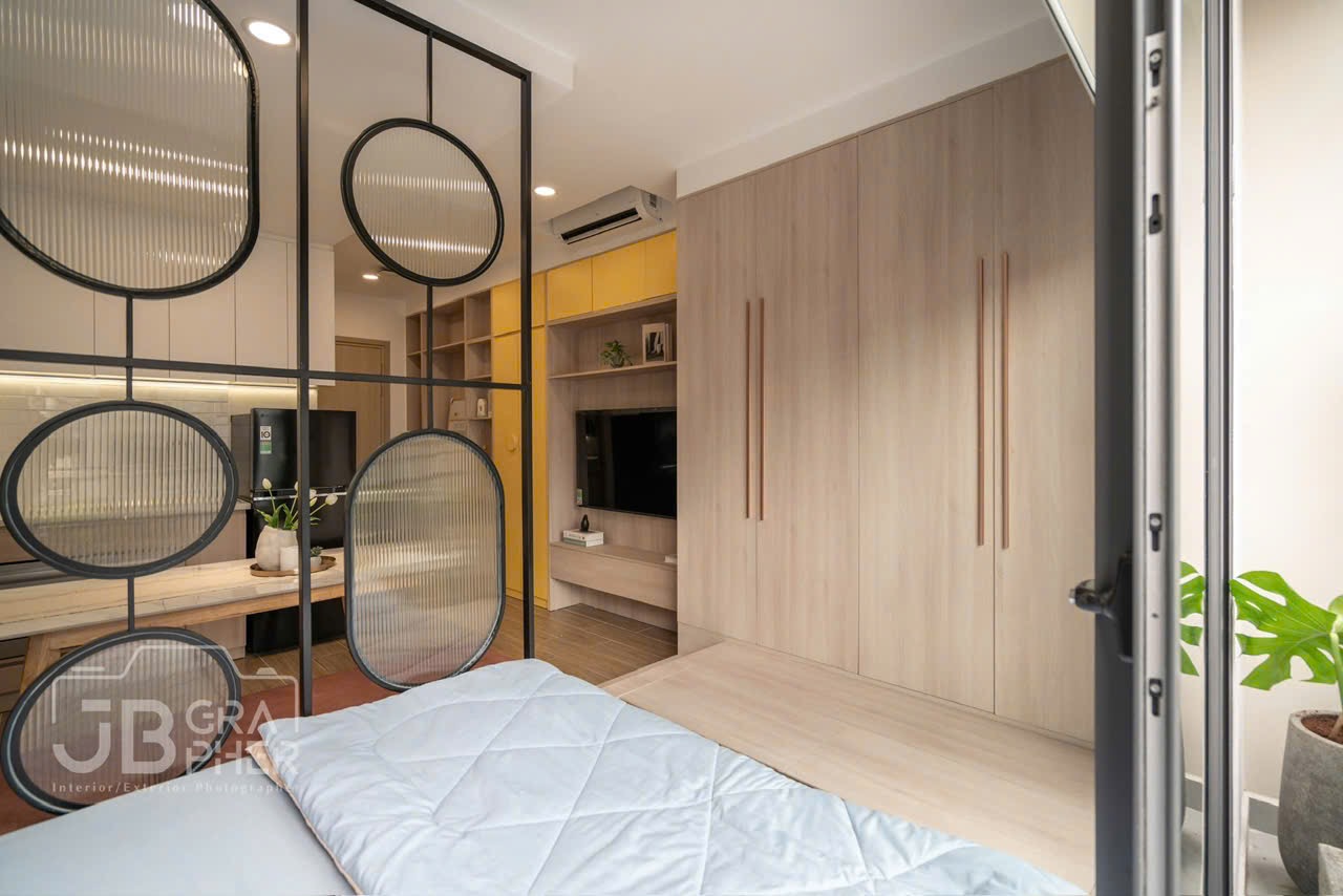 CĂN HỘ 1 PHÒNG NGỦ CAO CẤP BAN CÔNG DECOR CỰC XINH Ở PHAN XÍCH LONG ảnh 2