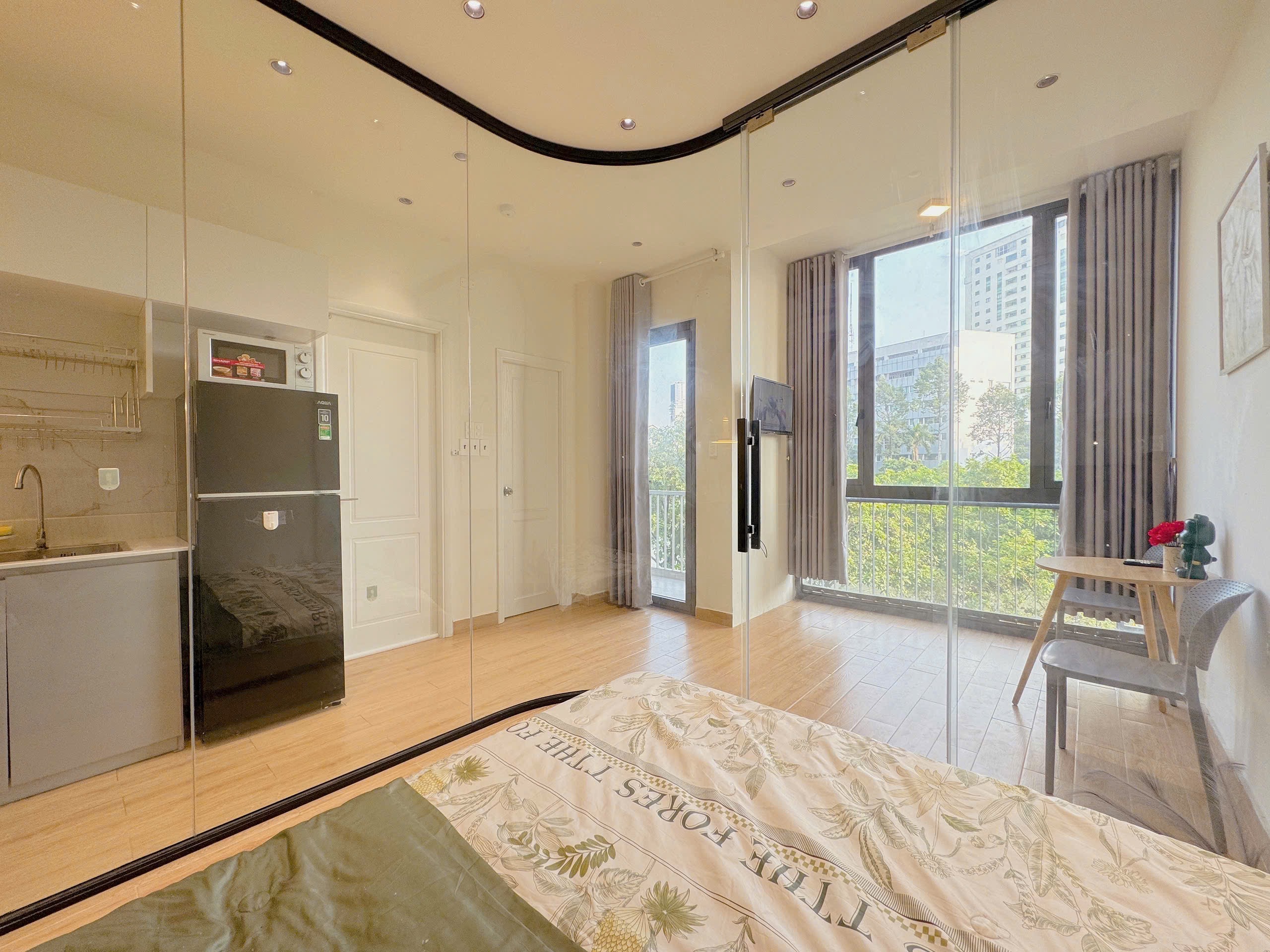 CĂN HỘ 1 PHÒNG NGỦ BAN CÔNG LỚN VIEW SÔNG THIẾT KẾ HIỆN ĐẠI Ở TRƯỜNG SA ảnh 4