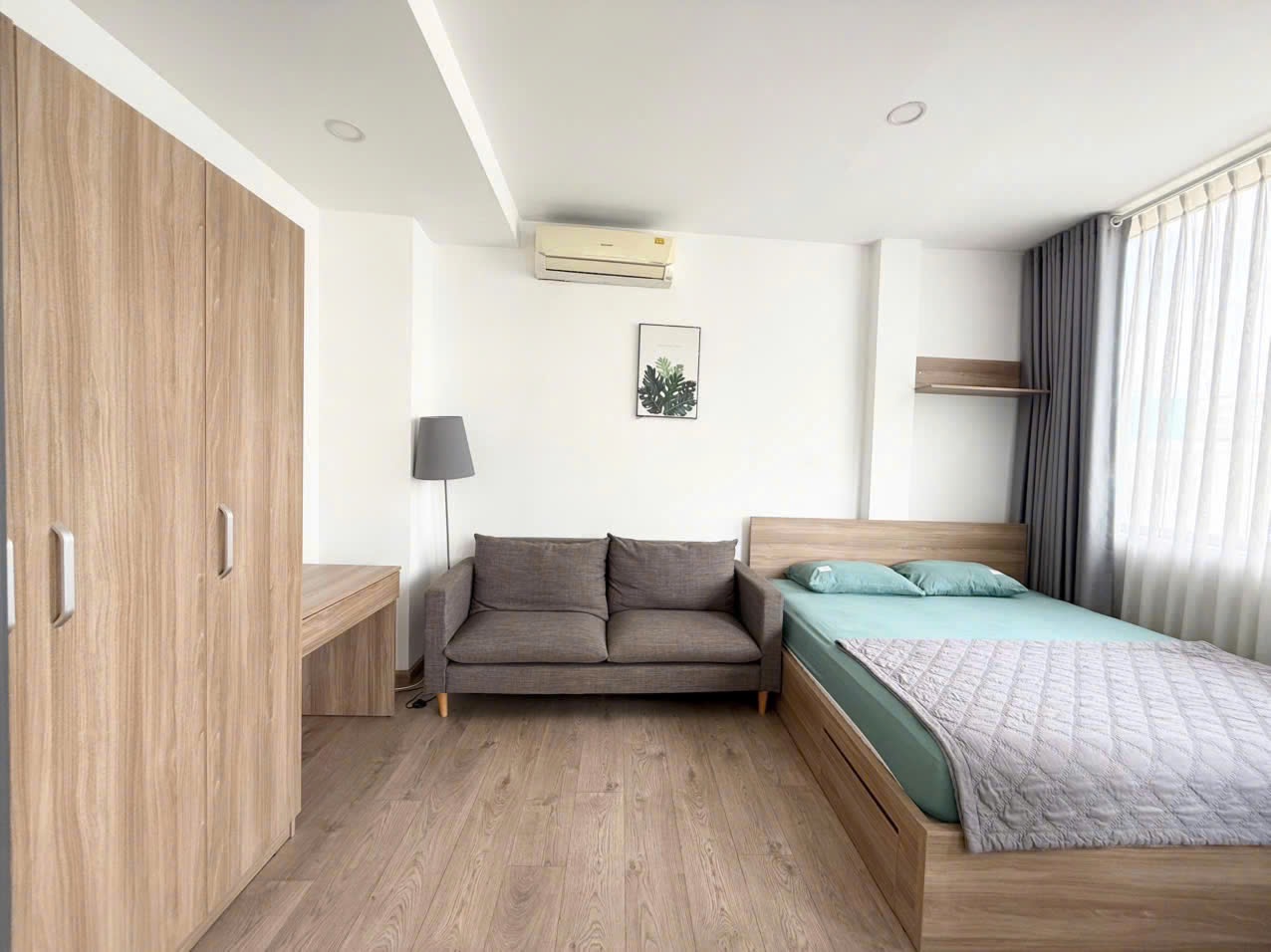 CĂN HỘ 1 PHÒNG NGỦ BAN CÔNG LỚN FULL NỘI THẤT CAO CẤP Ở TRẦN VĂN KHÊ SÁT LANDMARK VÀ QUẬN 1 ảnh 2