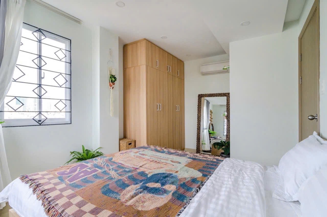 CĂN HỘ 1 PHÒNG NGỦ CỬA SỔ QUANH PHÒNG VIEW SÔNG Ở TRƯỜNG SA