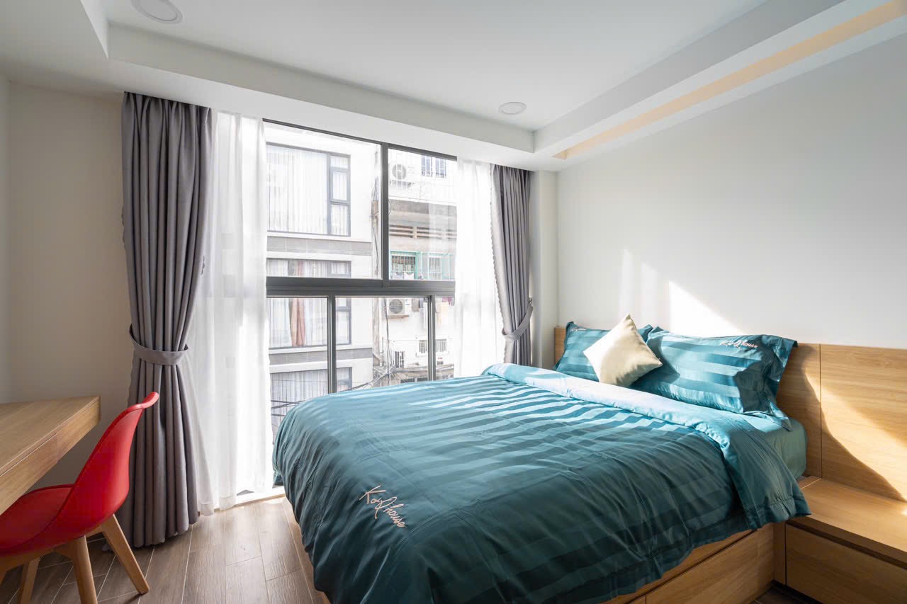 CĂN HỘ 1 PHÒNG NGỦ CỬA KÍNH LỚN VIEW TOÀN CẢNH Ở TRẦN ĐÌNH XU QUẬN 1