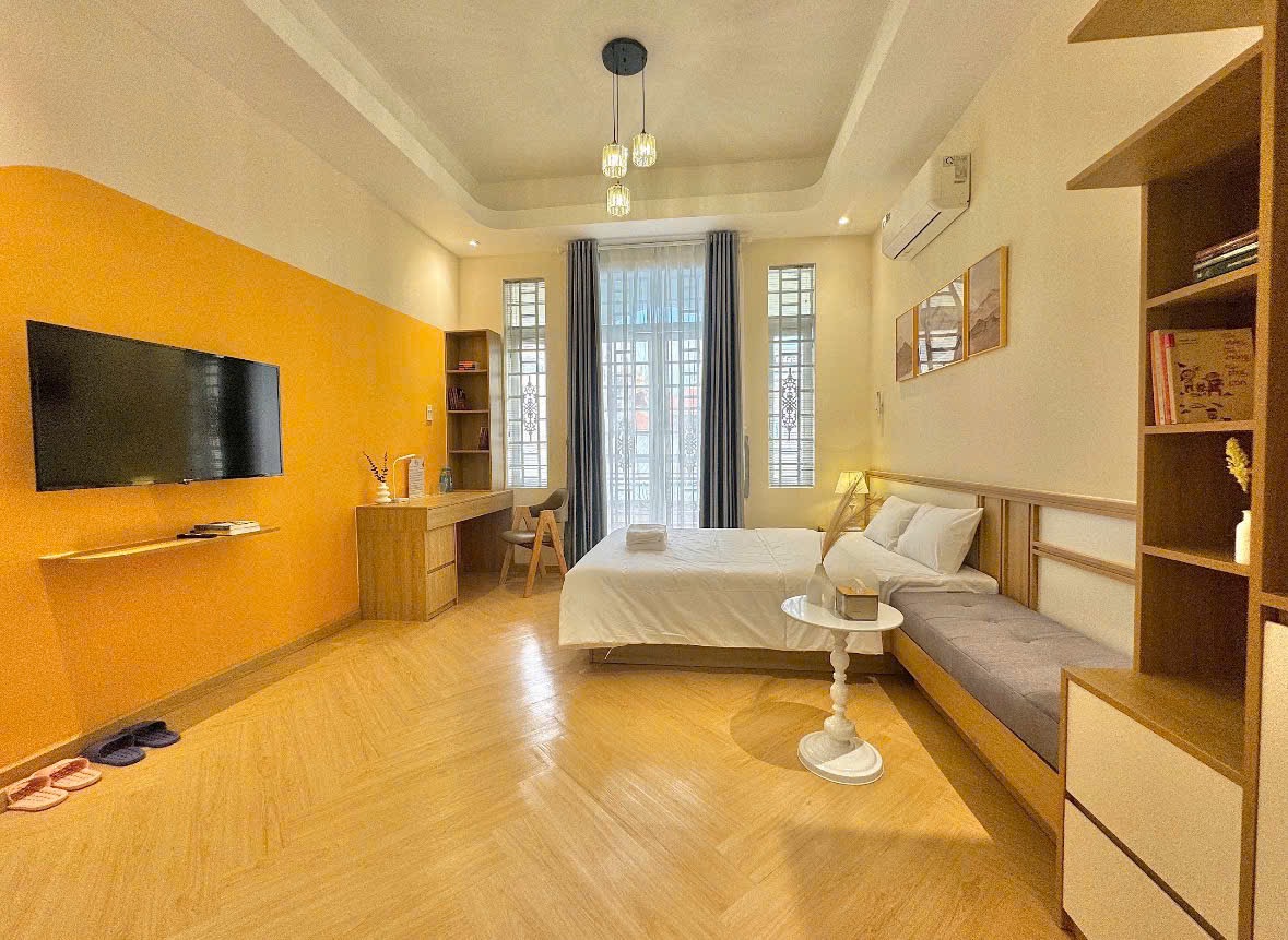 CĂN HỘ 1 PHÒNG NGỦ RỘNG BAN CÔNG MÁY GIẶT RIÊNG Ở TRƯỜNG SA GẦN QUẬN 1, QUẬN 3