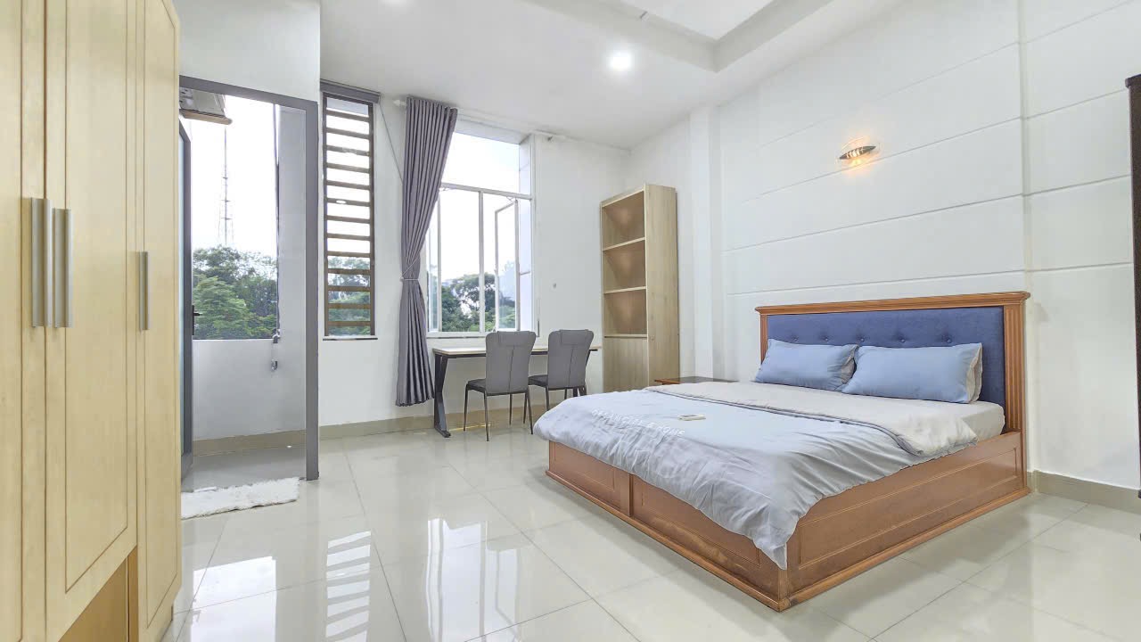 CĂN HỘ CỬA SỔ LỚN VIEW SÔNG NGAY CẦU THỊ NGHÈ SÁT QUẬN 1 Ở NGUYỄN NGỌC PHƯƠNG
