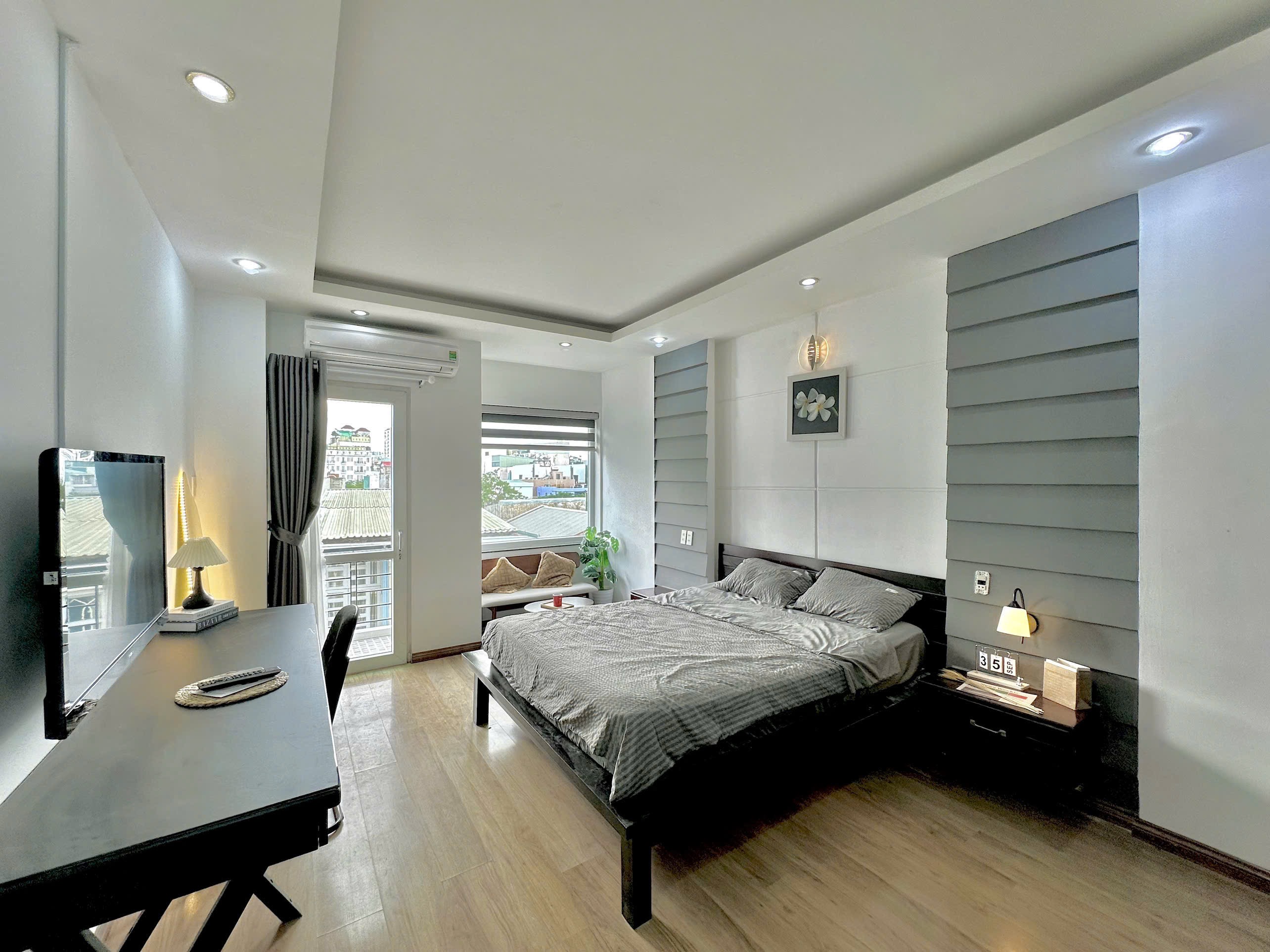 CĂN HỘ BAN CÔNG KHU BẾP XA GIƯỜNG FULL NỘI THẤT CAO CẤP Ở XÔ VIẾT NGHỆ TĨNH GẦN NGÃ TƯ HÀNG XANH