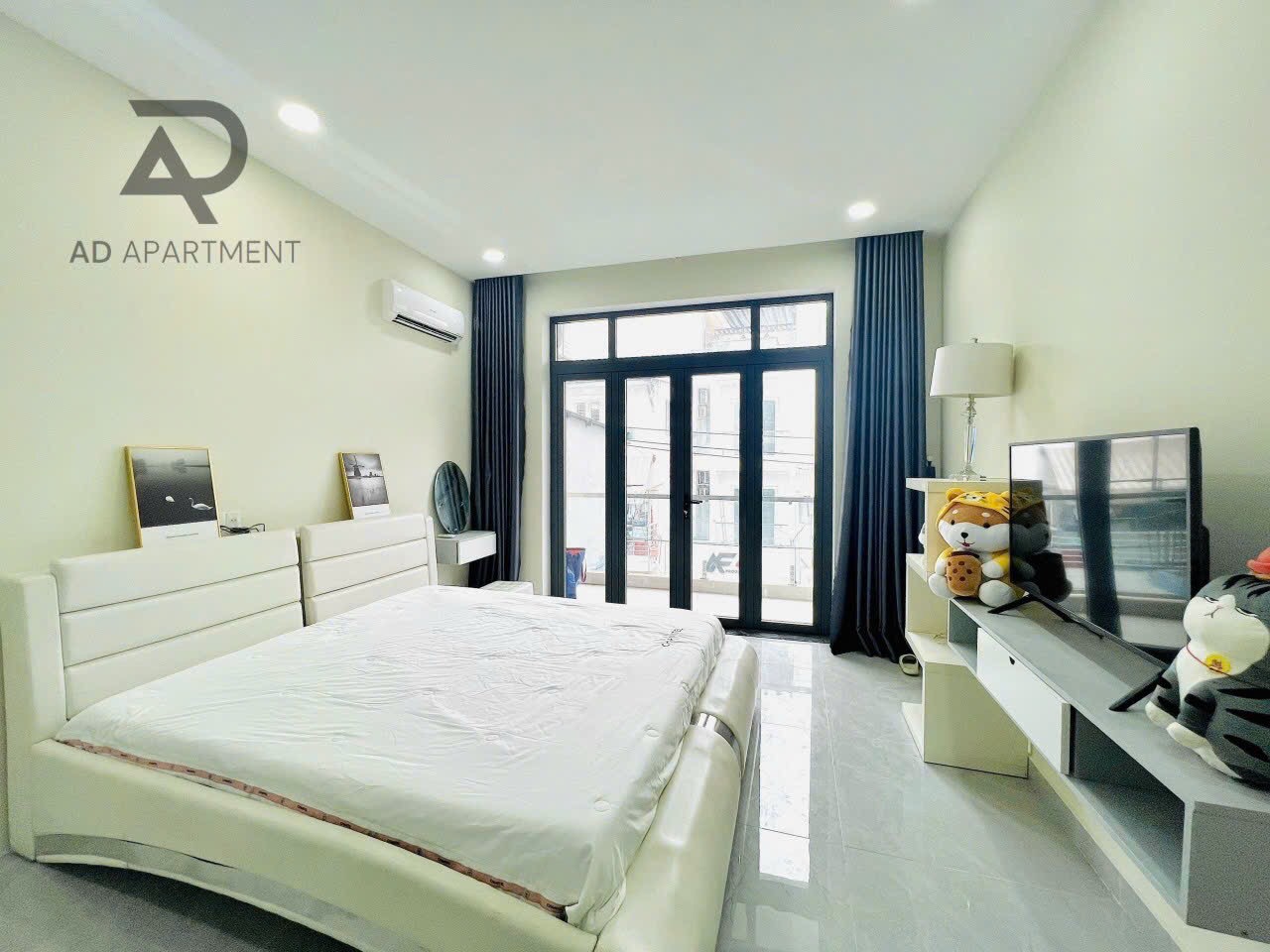 CĂN HỘ 1 PHÒNG NGỦ BAN CÔNG CỰC RỘNG Ở PHAN VĂN HÂN SÁT QUẬN 1