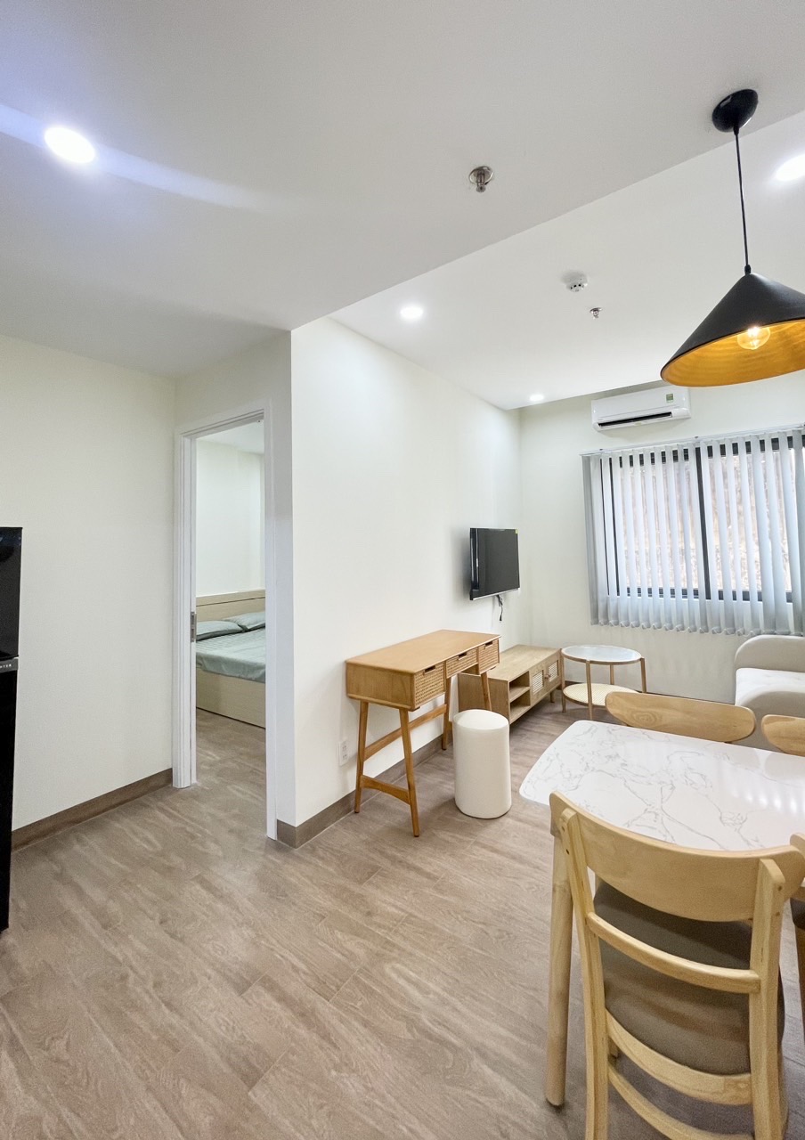CĂN HỘ 1 PHÒNG NGỦ CỬA SỔ LỚN NHÀ CÓ BẢO VỆ Ở PHẠM VIẾT CHÁNH SÁT QUẬN 1