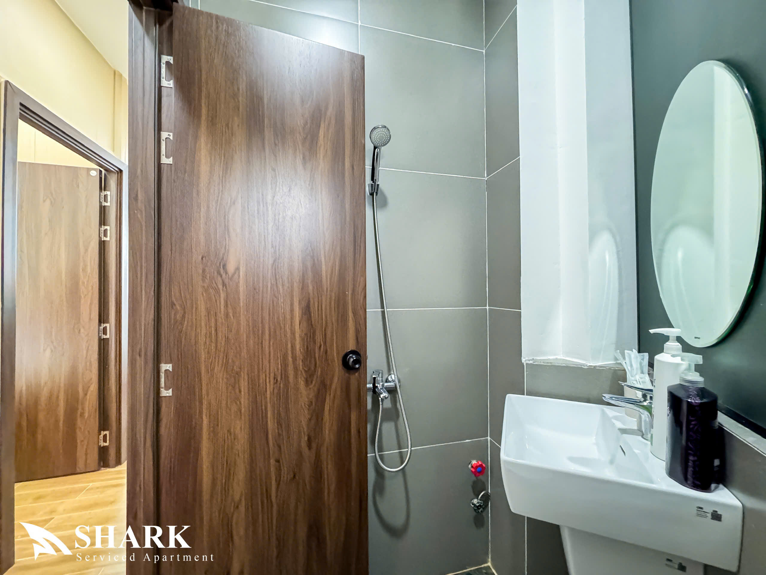 Căn hộ 2 phòng ngủ Nhiêu Tứ